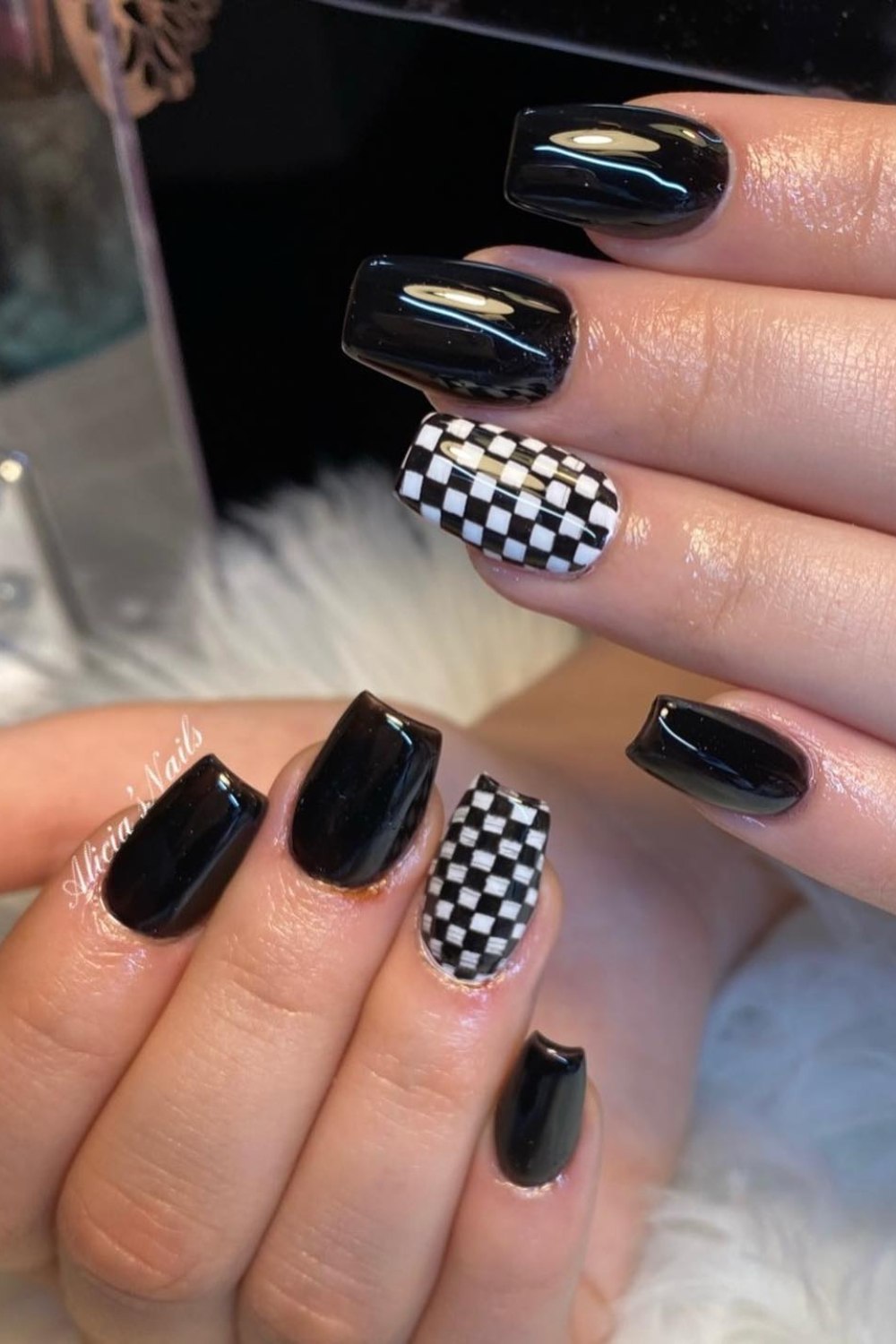 Checkered Accent