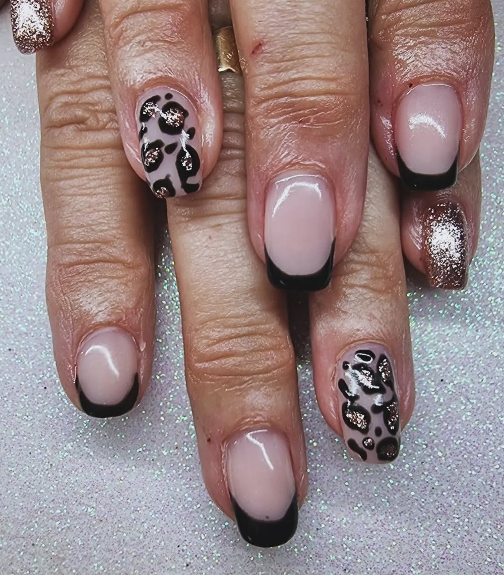 Nude Meets Edge