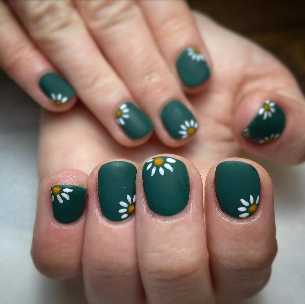 Matte Forest Green with Daisies