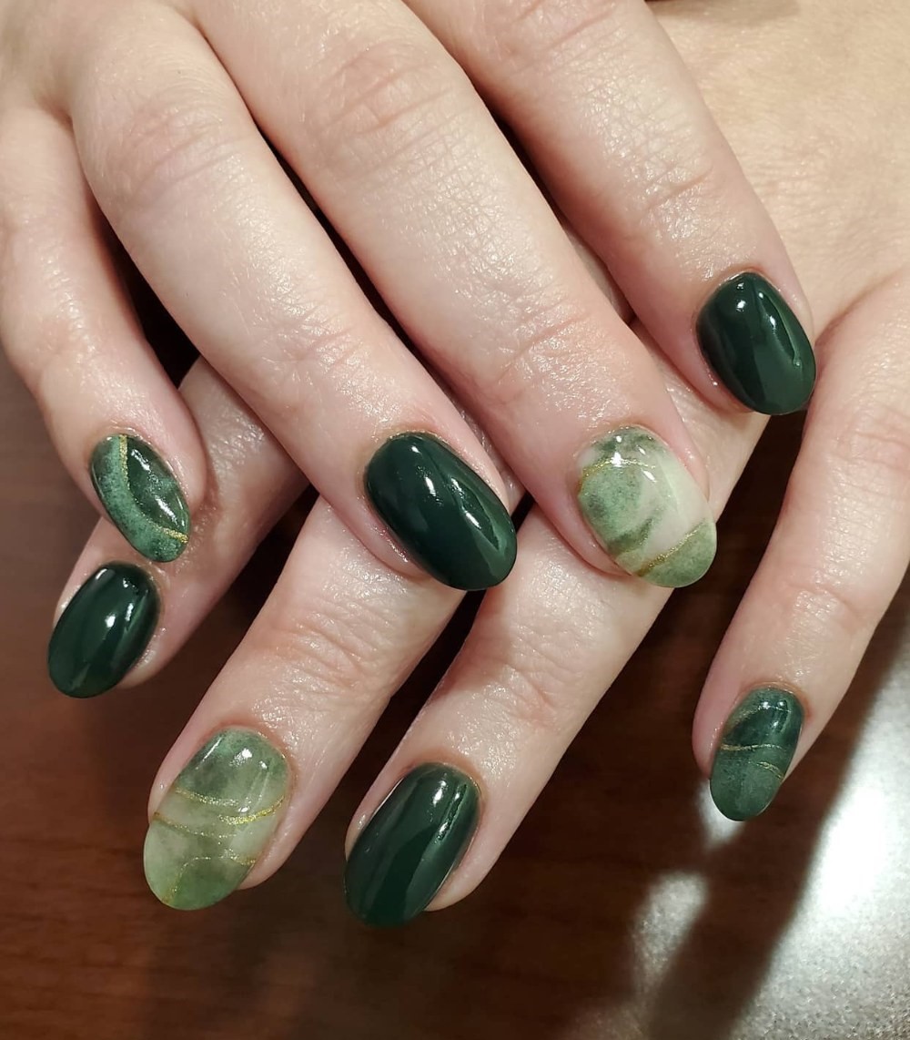 Forest Green with Marbled Accents