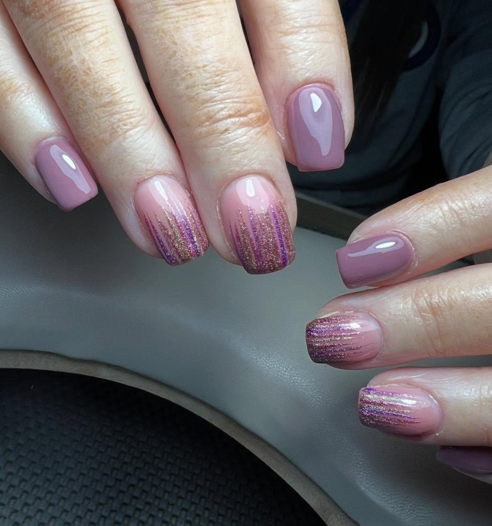 Mauve with Glitter Stripe Accents