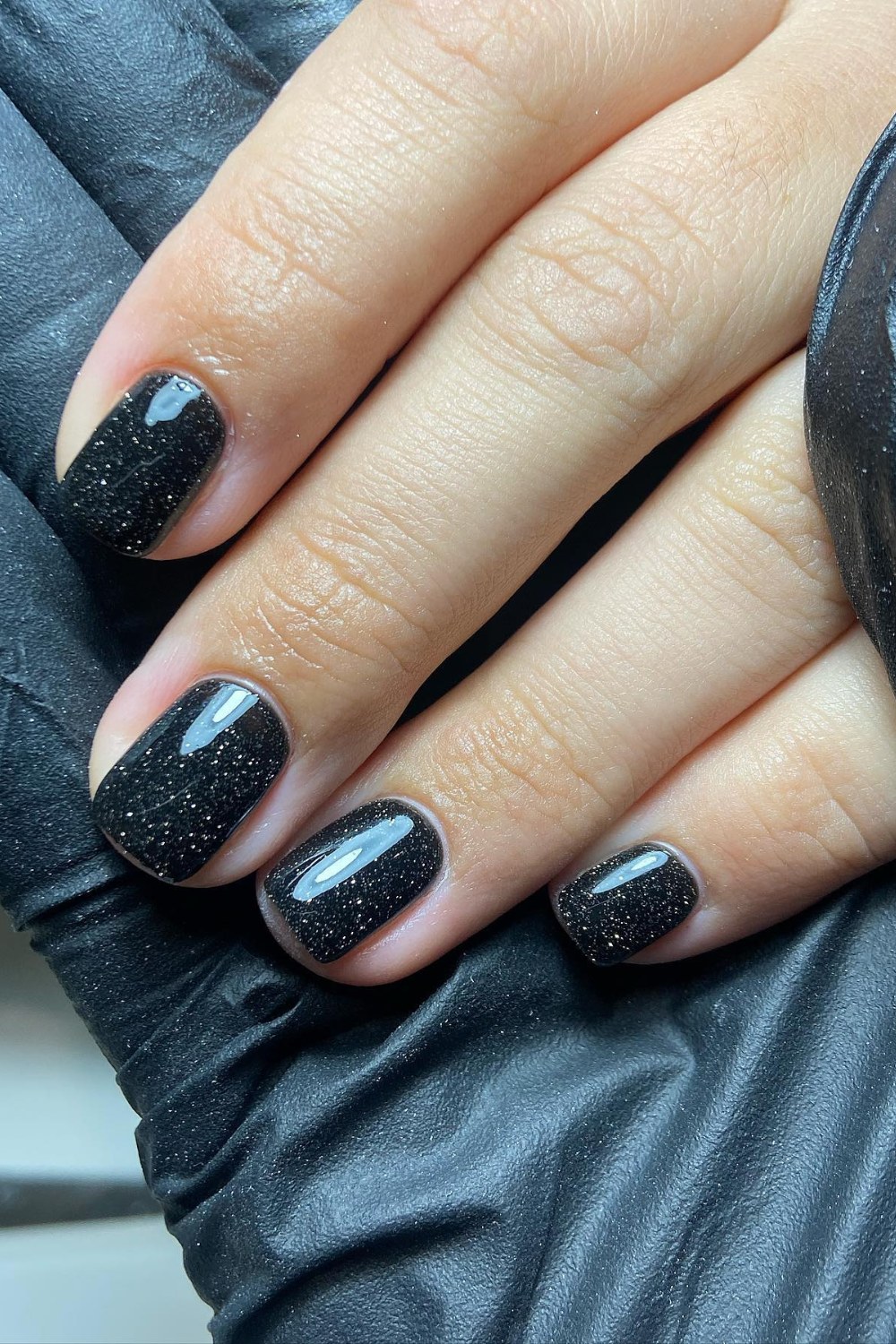 Black Glitter Bombshell
