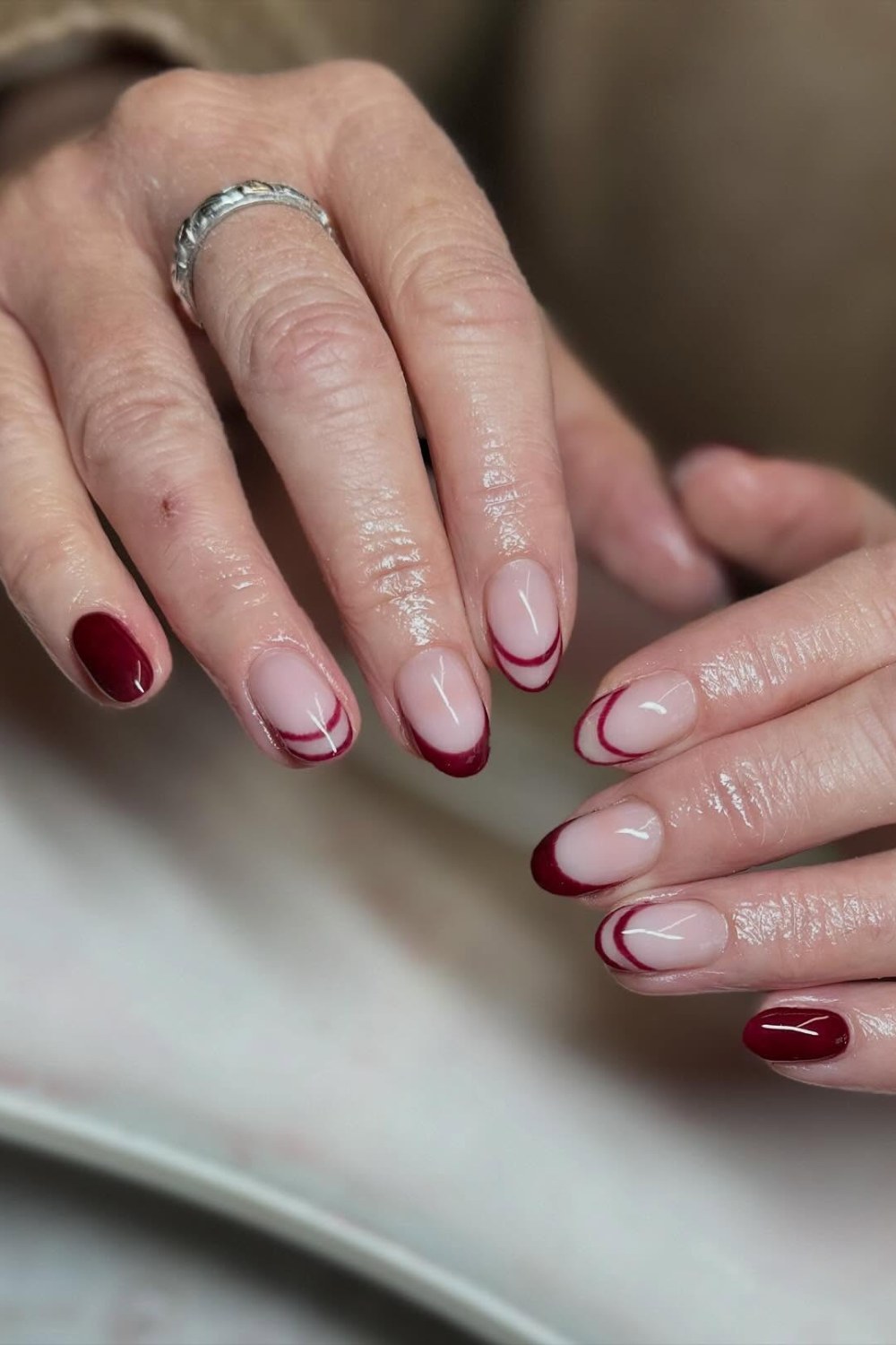Curved Line Burgundy Design