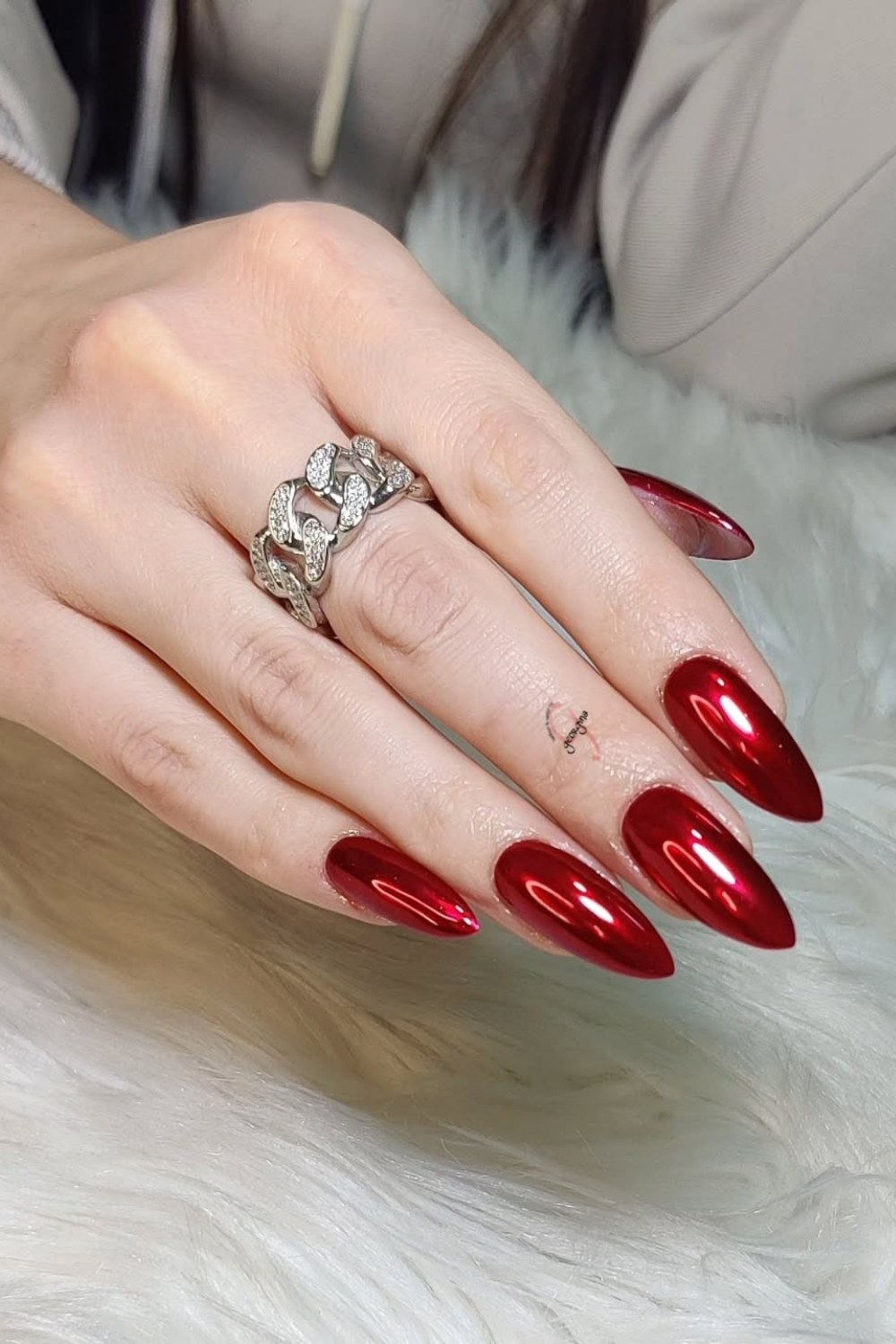 Stiletto Burgundy Glamour