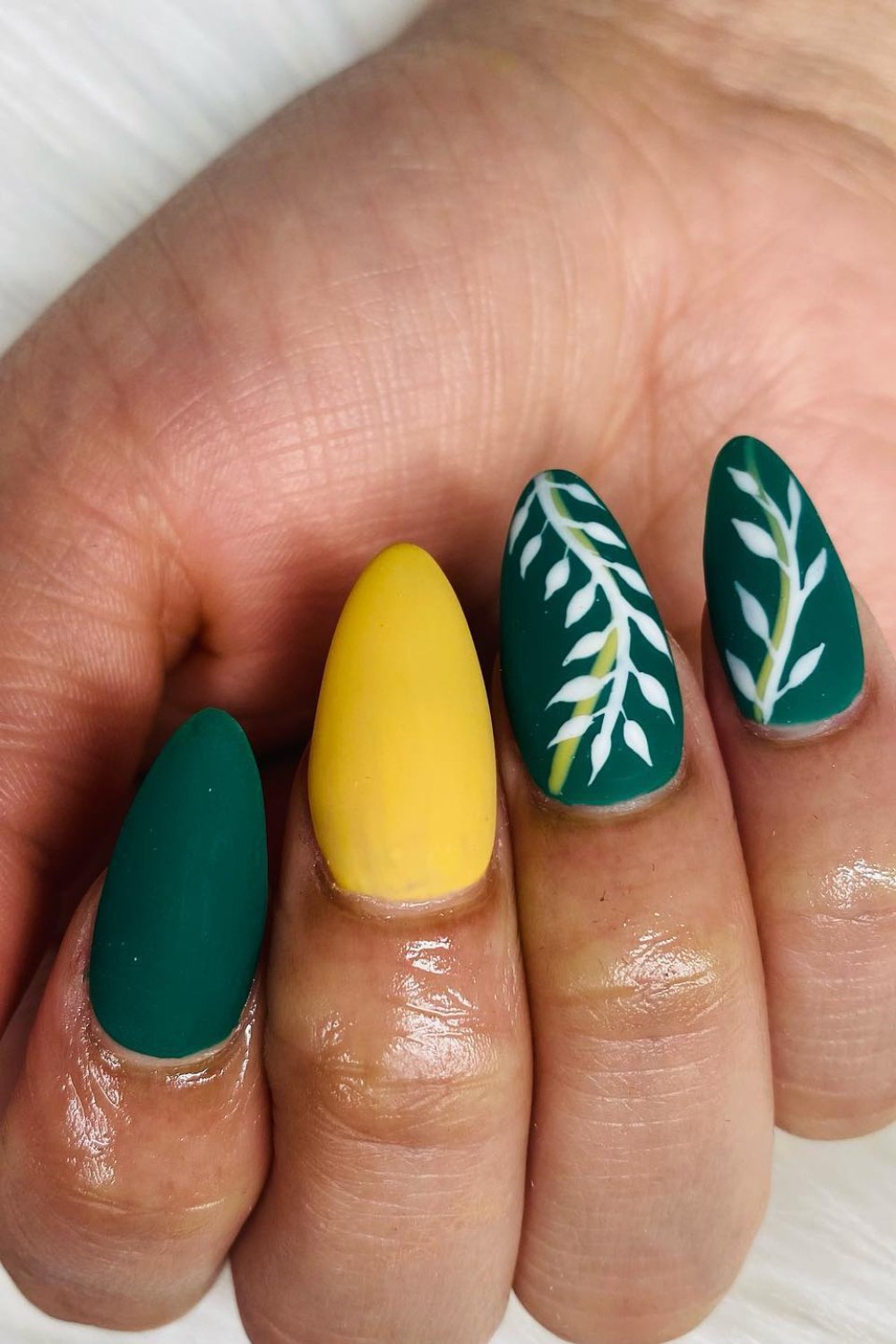 Matte Leafy Fresh